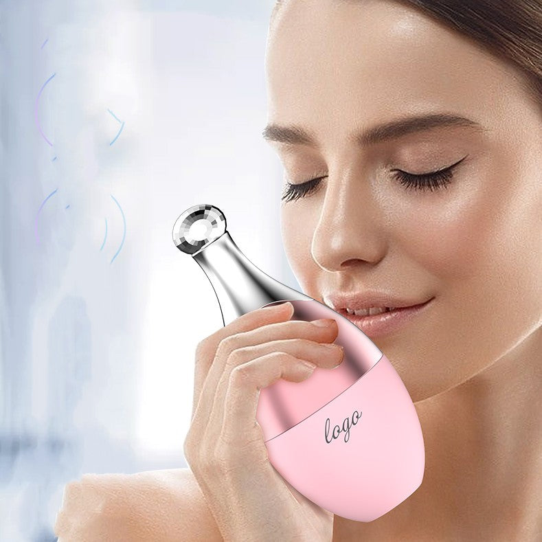 Refresh-and-Rejuvenate-with-Our-Silicone-Ice-Cube-Beauty-Tool NOOVAMUSE.COM